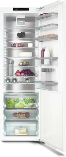 Miele K 7777 B mit FlexiLight2.0 und PerfectFresh Active -aktive Befeuchtung für beste Frische.